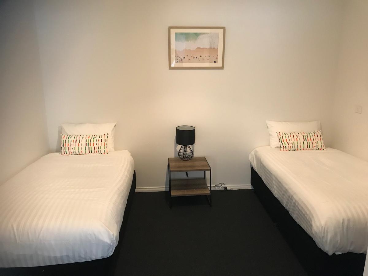 Penguin Seaside Motel Dış mekan fotoğraf