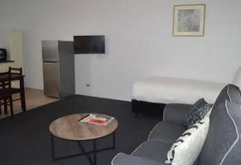 Penguin Seaside Motel Dış mekan fotoğraf